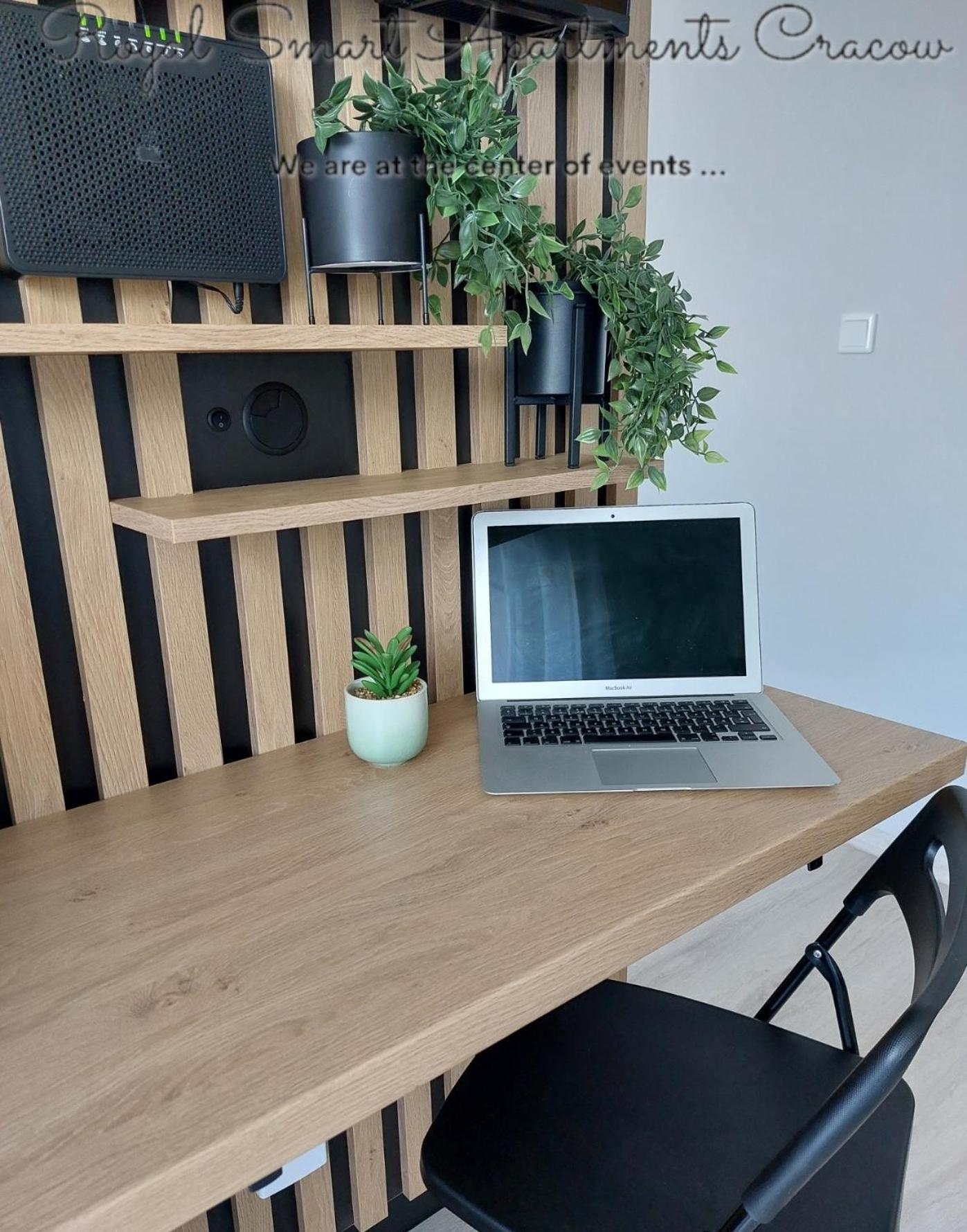 Royal Smart Cracow Краків