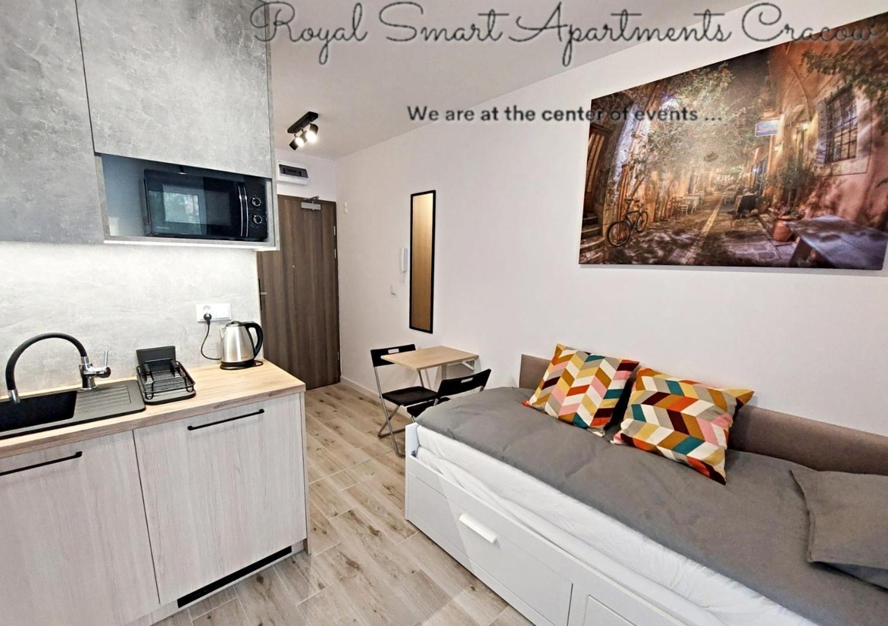 Royal Smart Cracow Краків